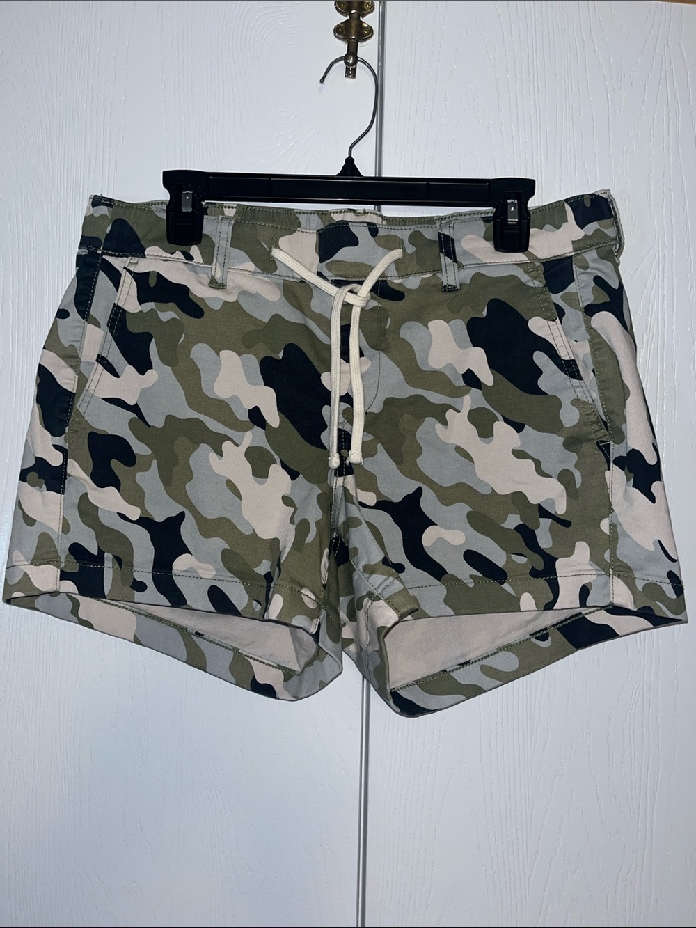 Torrid High Rise Camo Shorts